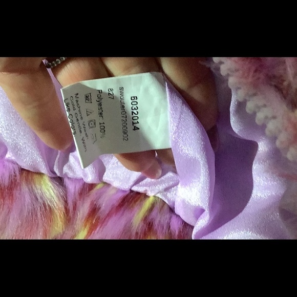 New without Tag - Sz S / M - Pink yellow purple dotted Cropped faux Fur Jacket - Picture 5 of 7